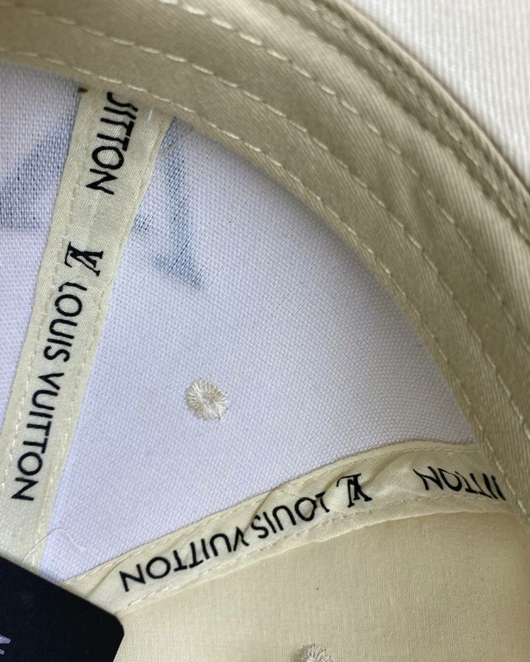 Кепка Louis Vuitton — изображение 4