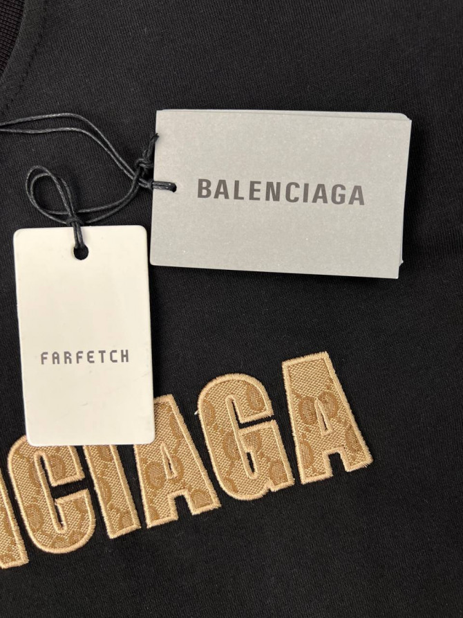Футболка Balenciaga — изображение 3