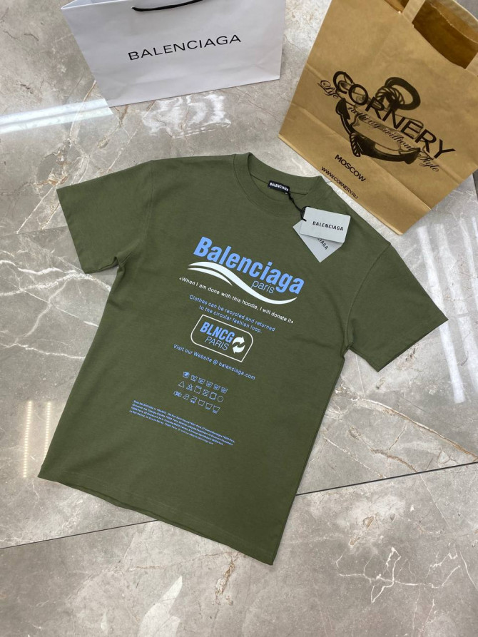Футболка Balenciaga