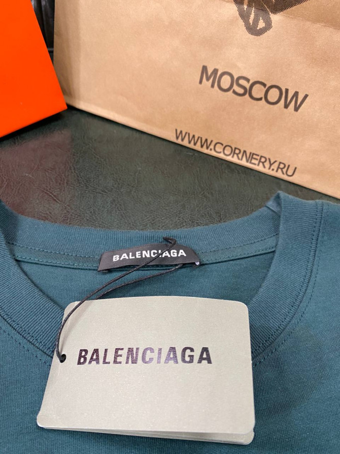 Футболка Balenciaga — изображение 8