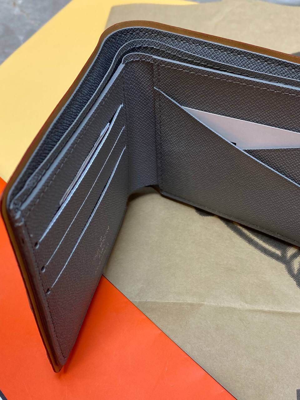 Кошелёк Louis Vuitton — фото 3