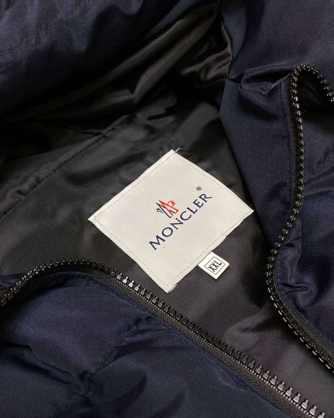 Жилет Moncler — изображение 3