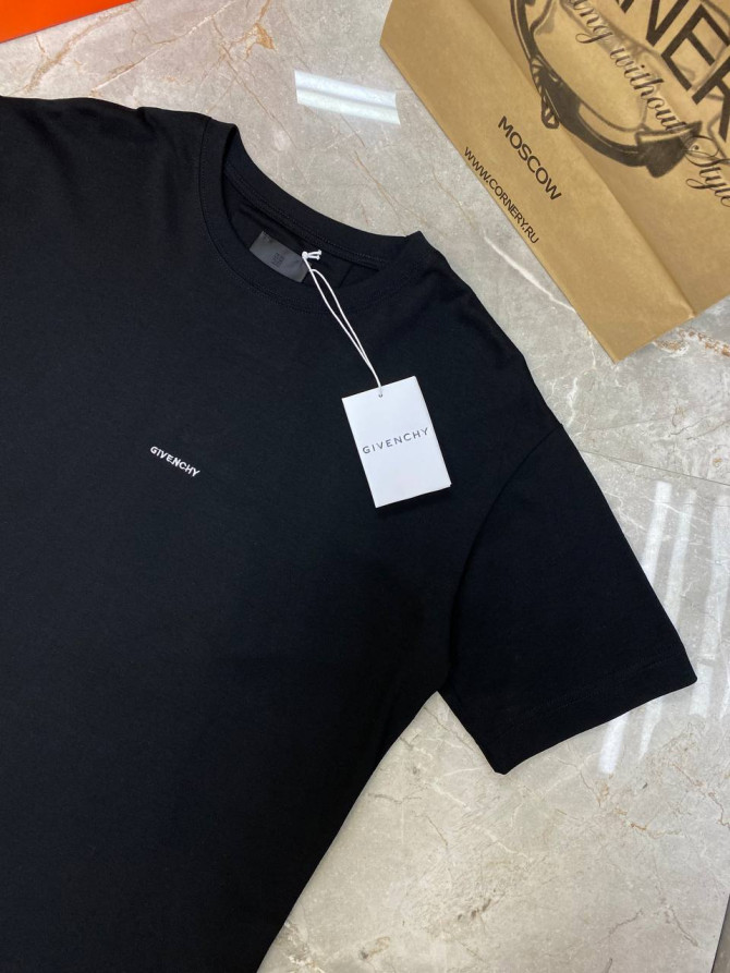 Футболка Givenchy — изображение 2