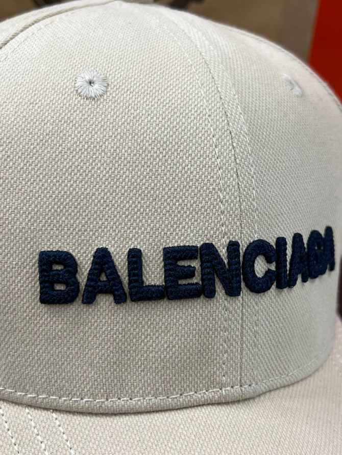 Кепка Balenciaga — изображение 6