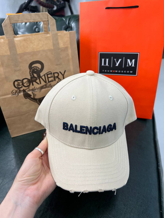 Кепка Balenciaga — изображение 7