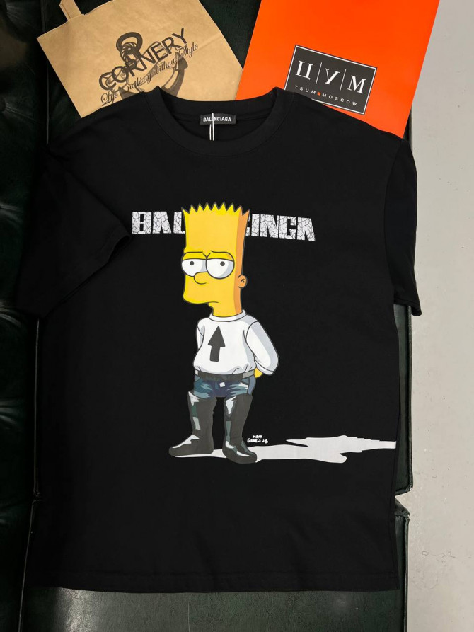 Футболка Balenciaga