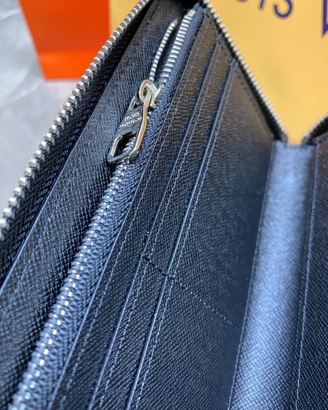 Портмоне Louis Vuitton — изображение 5