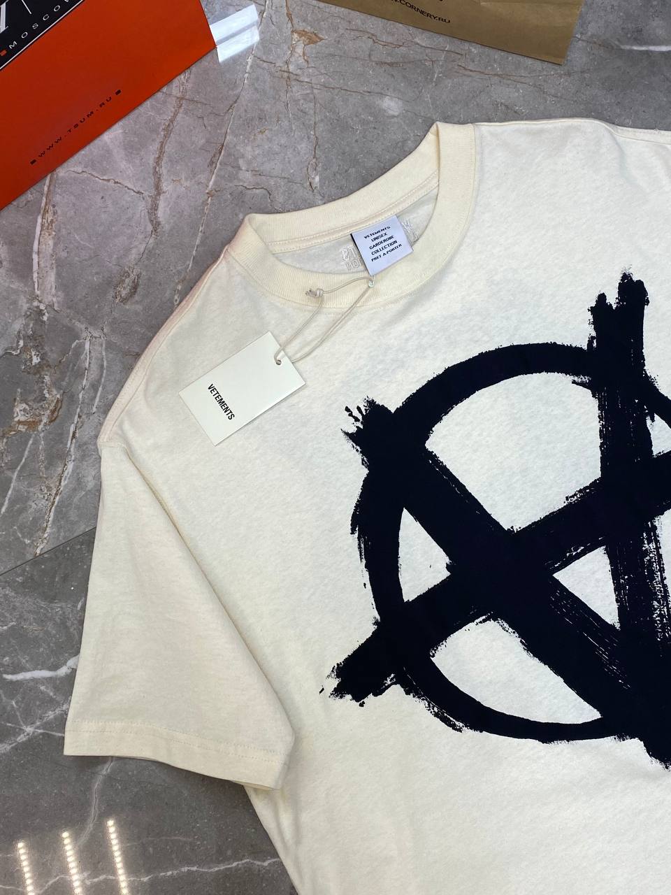 Футболка Vetements Anarchy — фото 2
