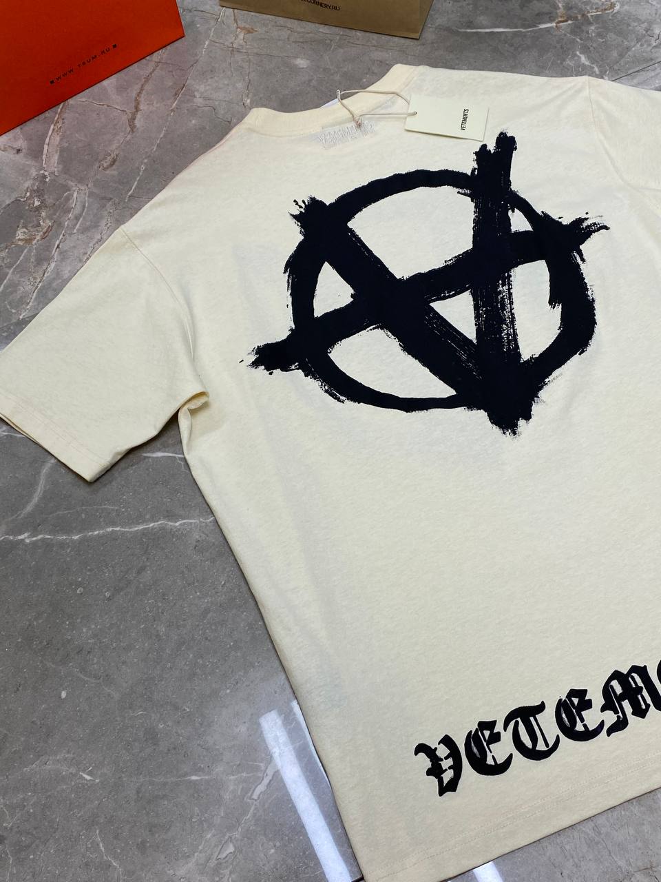 Футболка Vetements Anarchy — фото 9