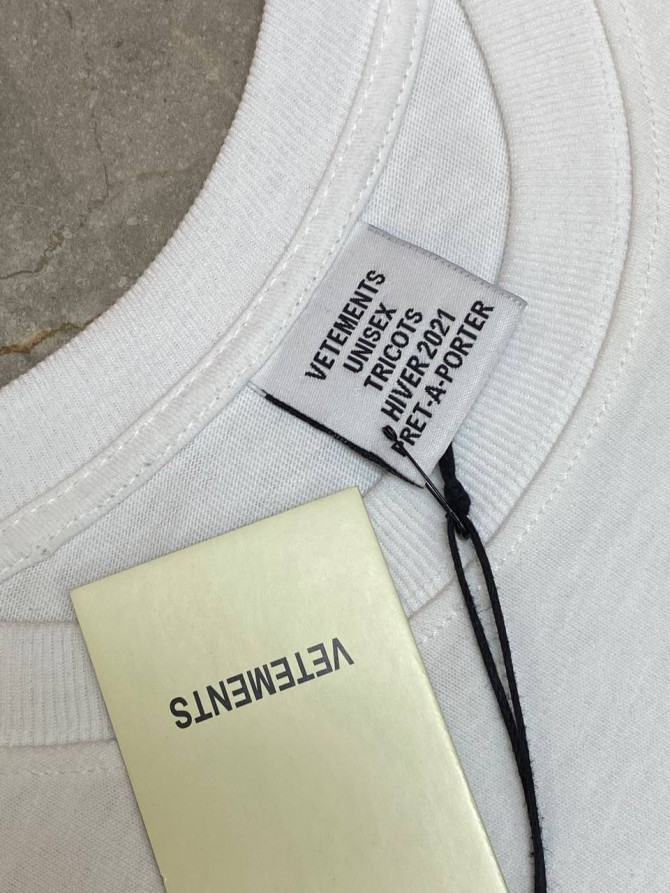Футболка Vetements — изображение 9