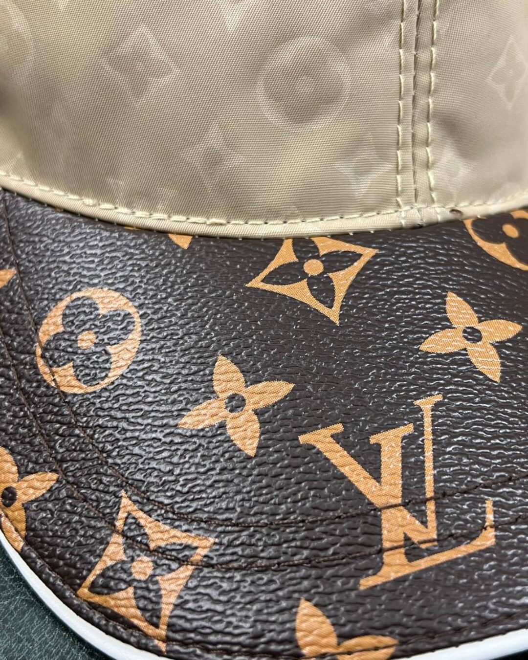 Кепка Louis Vuitton — изображение 9
