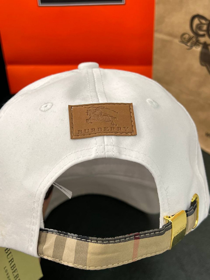 Кепка Burberry — изображение 5