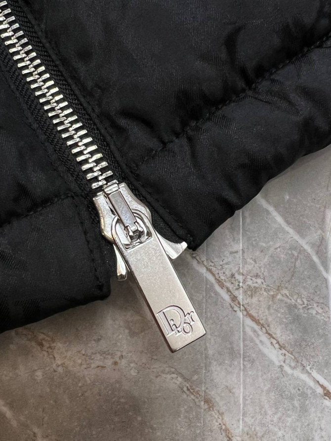 Жилет Dior — изображение 4