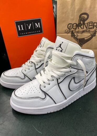 Кроссовки Air Jordan 1 Mid SE Iridescent Trim