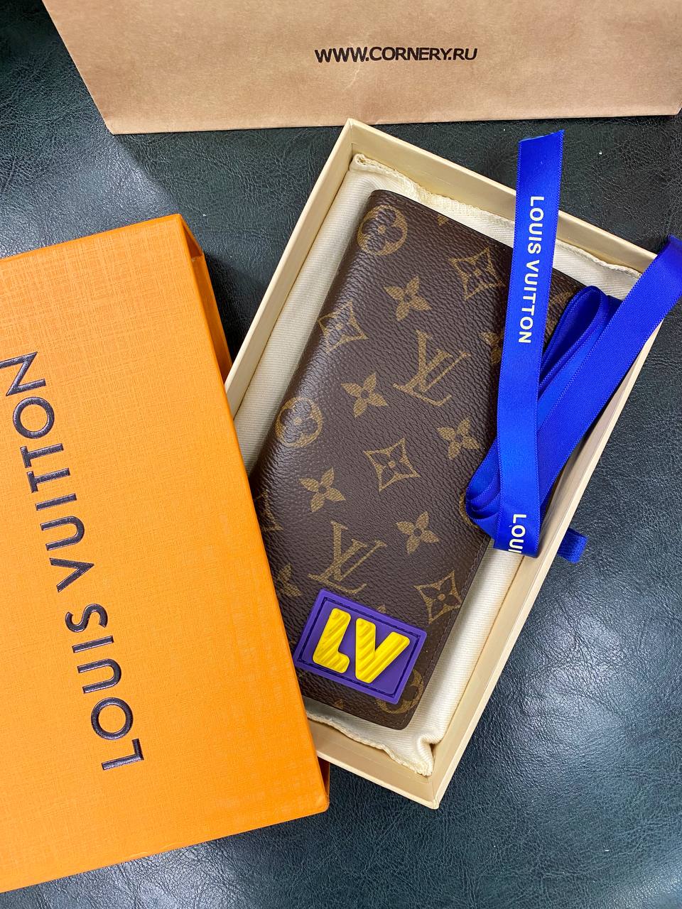 Кошелёк Louis Vuitton — фото 3