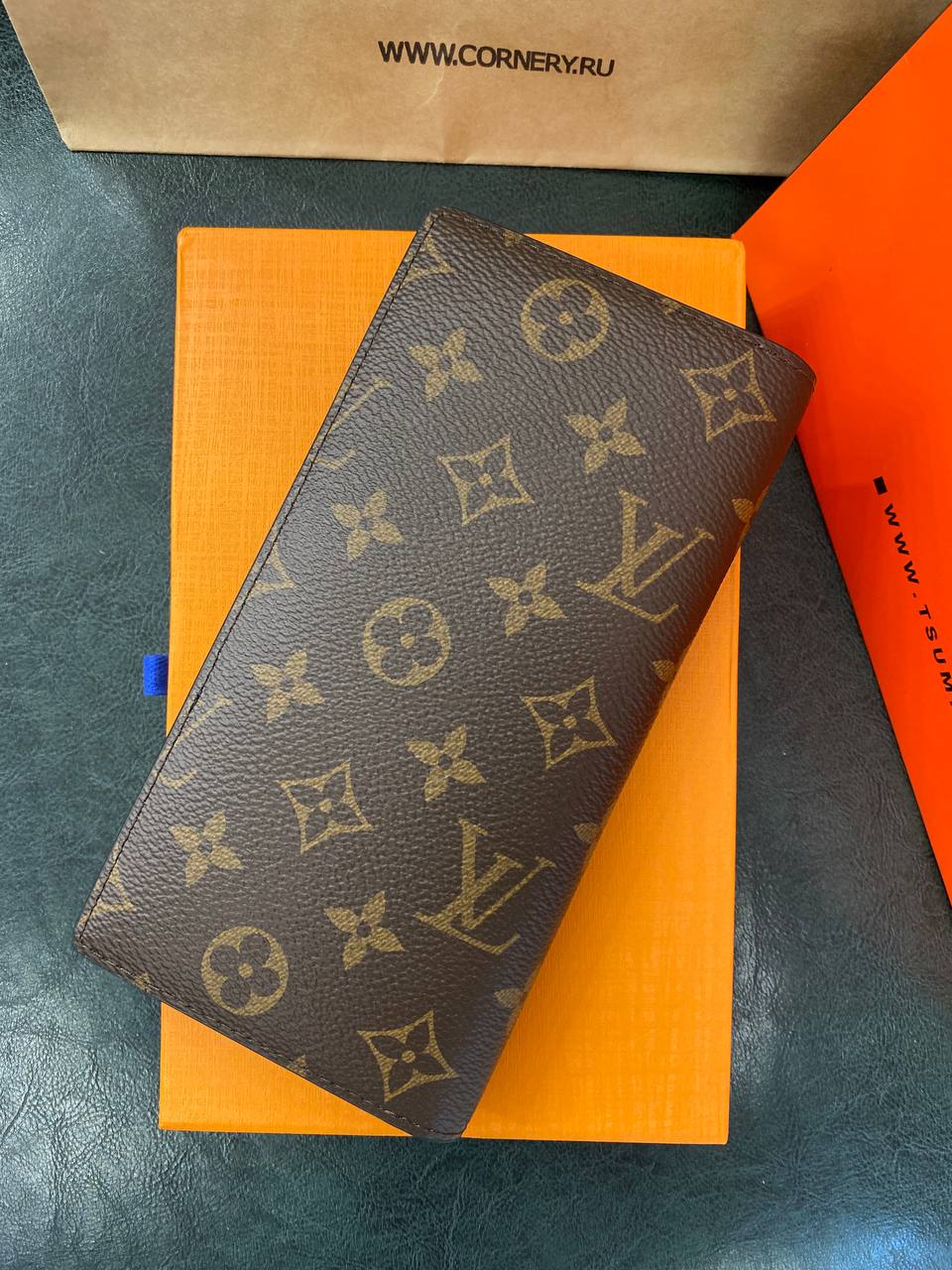Кошелёк Louis Vuitton — фото 6