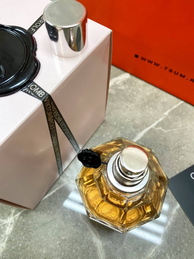 Парфюм Viktor Rolf Flowerbomb — изображение 7