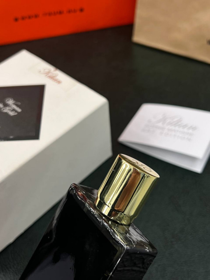 Парфюм Kilian Women in Gold — изображение 7