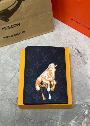 Обложка для паспорта Louis Vuitton