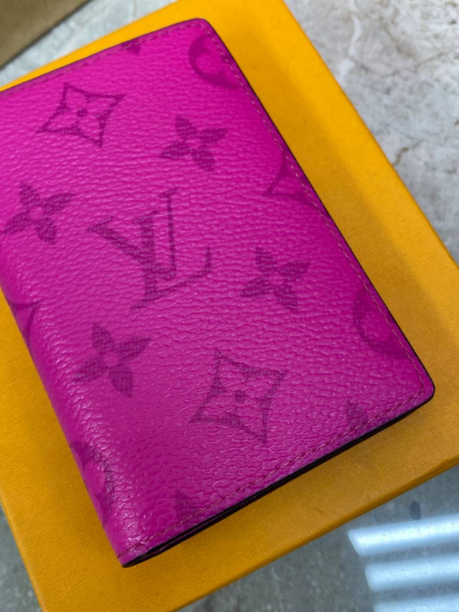 Картхолдер Louis Vuitton — изображение 5