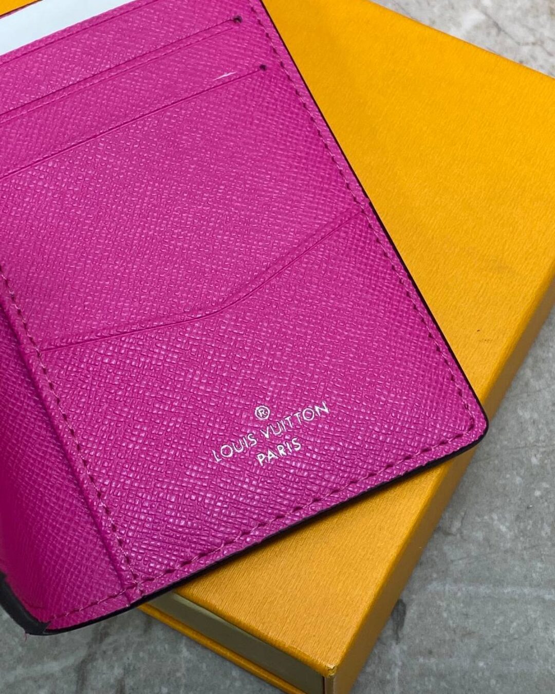 Картхолдер Louis Vuitton — изображение 7