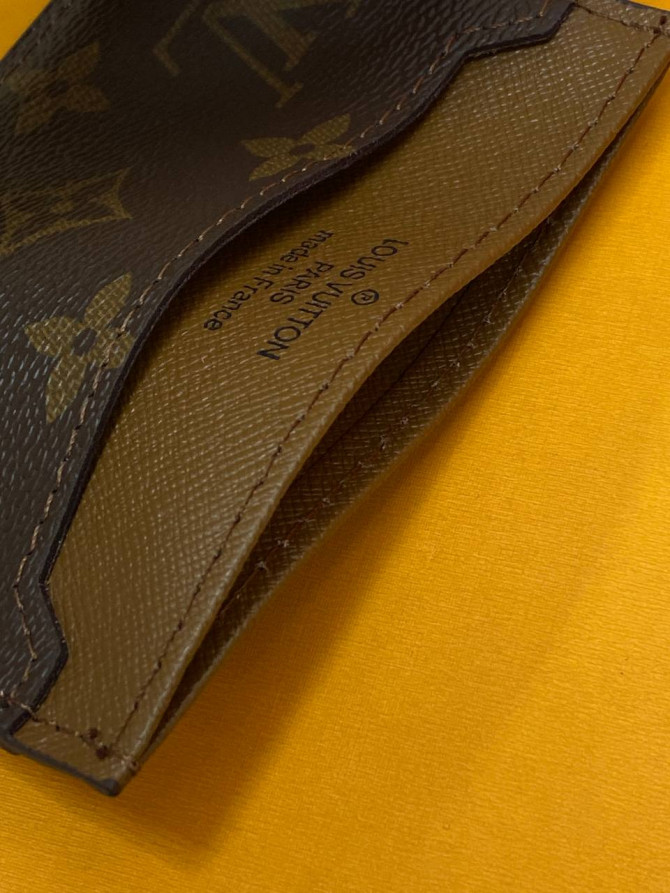 Картхолдер Louis Vuitton — изображение 4