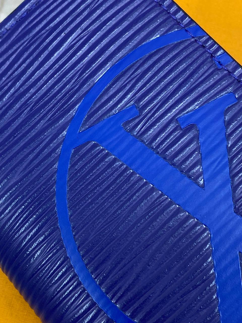 Картхолдер Louis Vuitton — фото 8