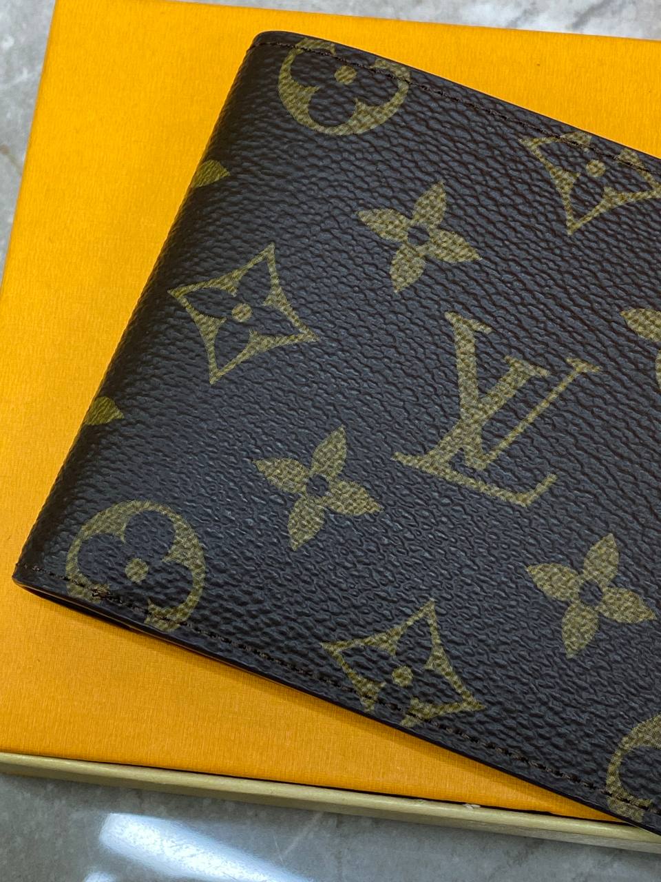 Кошелёк Louis Vuitton — фото 7