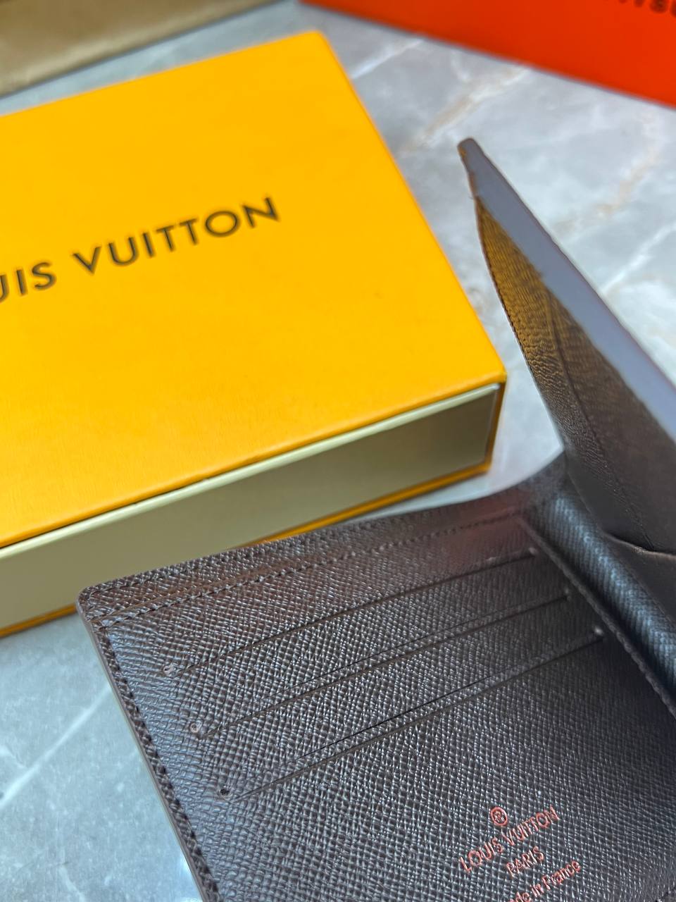 Кошелёк Louis Vuitton — фото 8