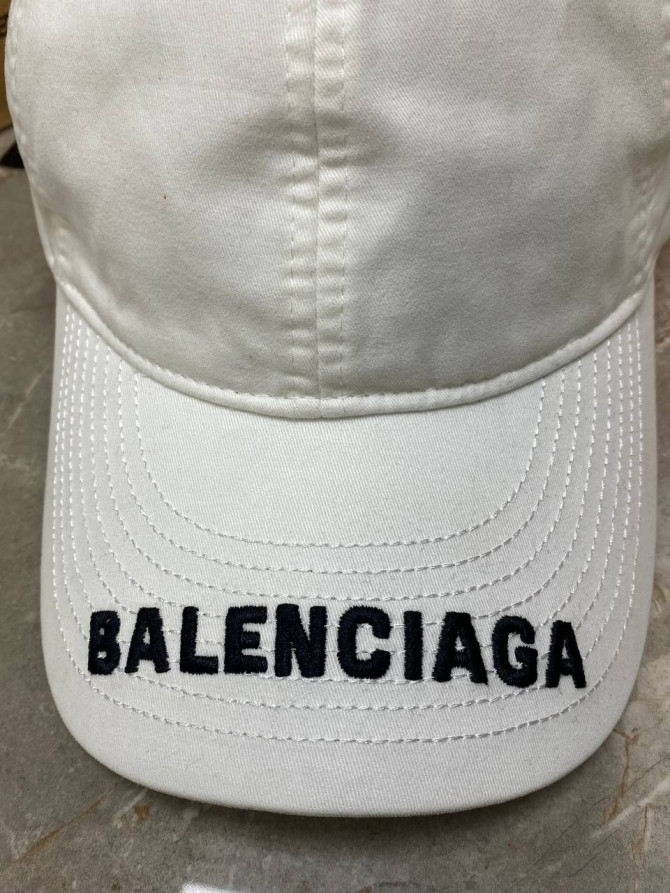 Кепка Balenciaga — изображение 2