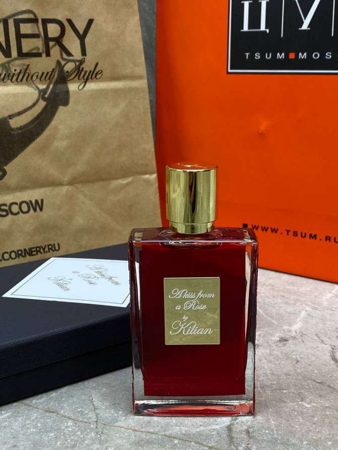 Парфюм Kilian A Kiss Frome a Rose — изображение 4