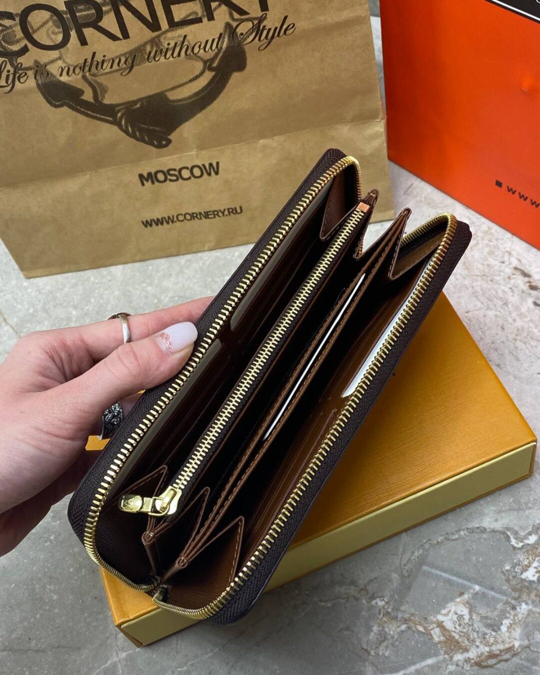 Портмоне Louis Vuitton — изображение 2