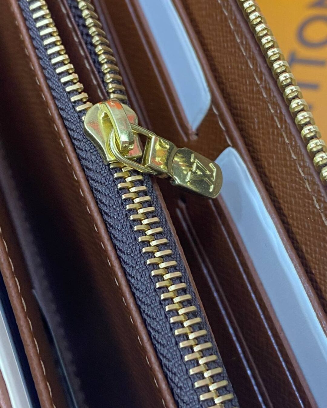 Портмоне Louis Vuitton — изображение 3