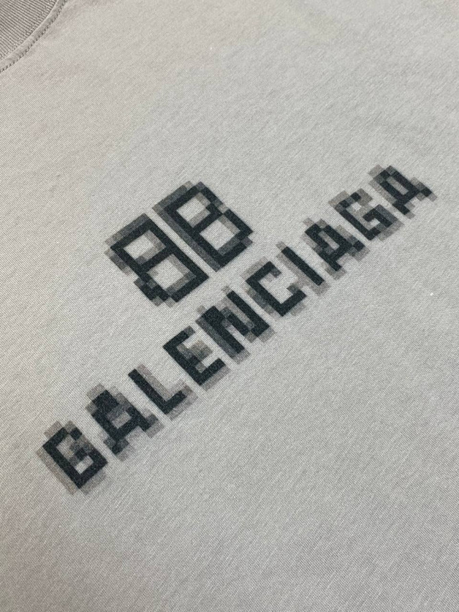Футболка Balenciaga — изображение 5