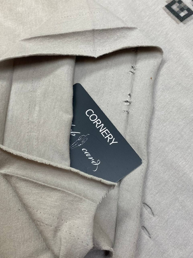 Футболка Balenciaga — изображение 6