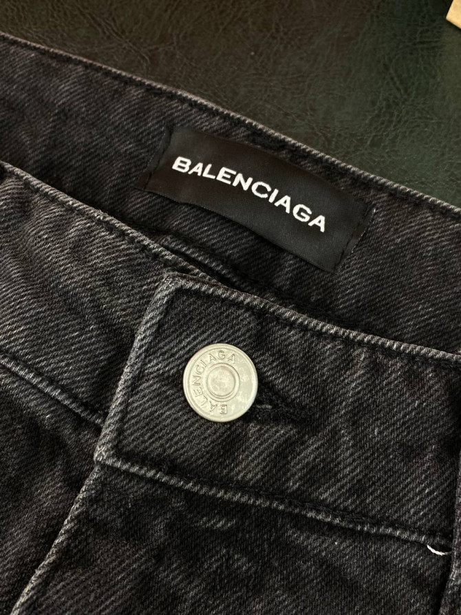 Джинсы Balenciaga — изображение 4