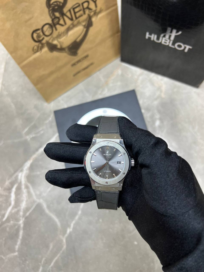 Часы Hublot