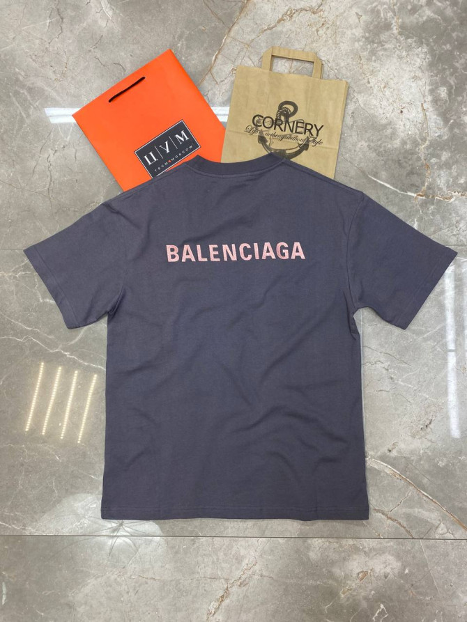 Футболка Balenciaga — изображение 8