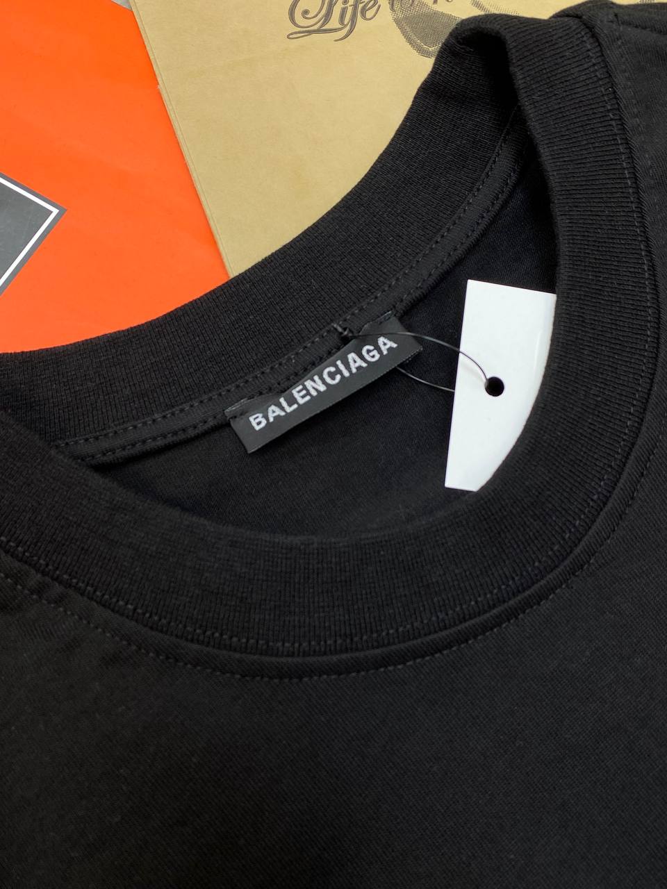 Футболка Balenciaga — фото 2