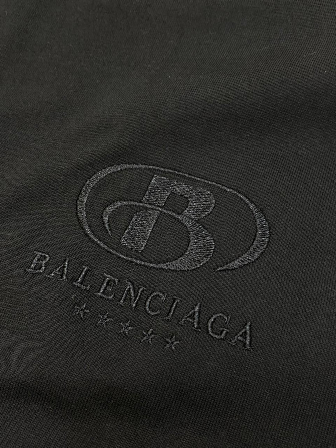 Футболка Balenciaga — изображение 4