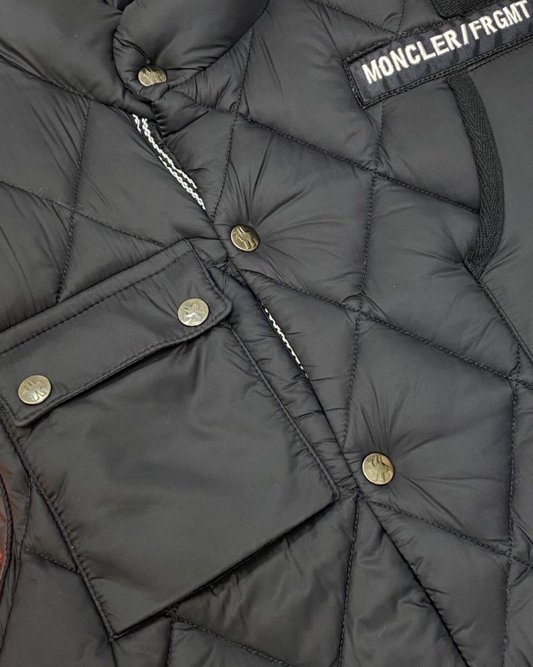 Жилет Moncler — изображение 5