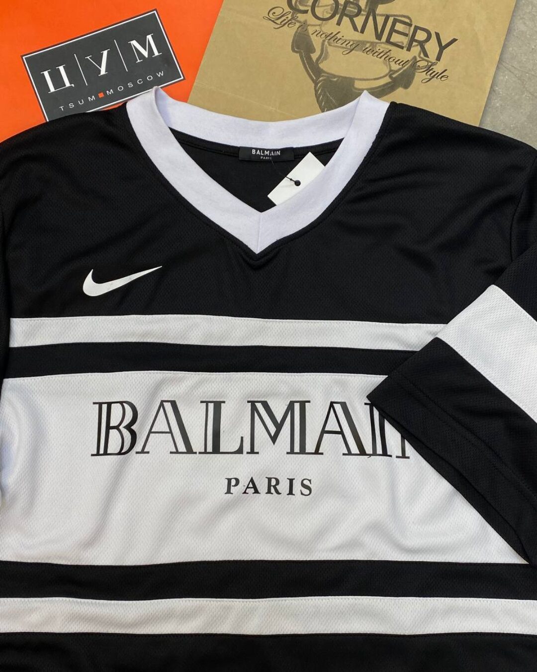 Футболка Balmain x Nike — изображение 3