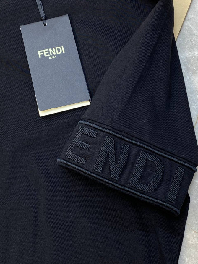 Футболка Fendi — изображение 4