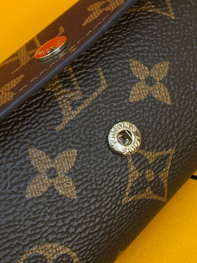 Ключница Louis Vuitton — изображение 5