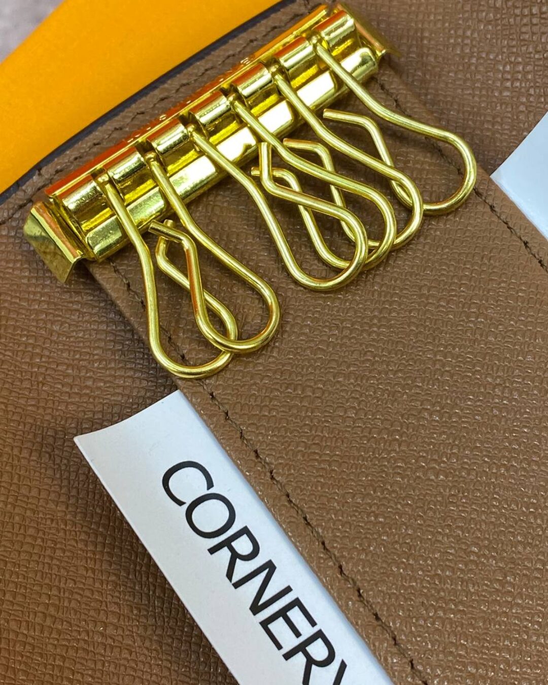 Ключница Louis Vuitton — изображение 7
