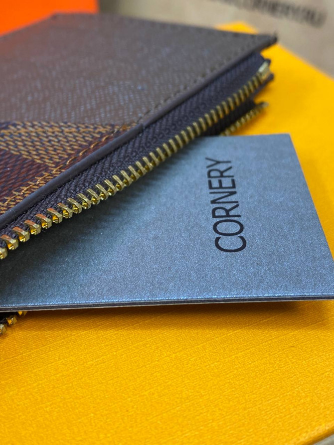 Картхолдер Louis Vuitton — изображение 7