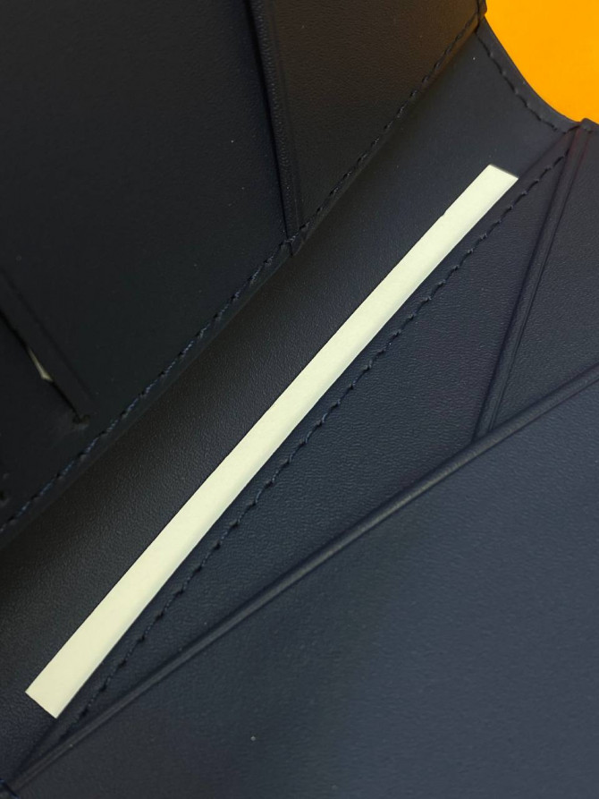 Картхолдер Louis Vuitton — изображение 4