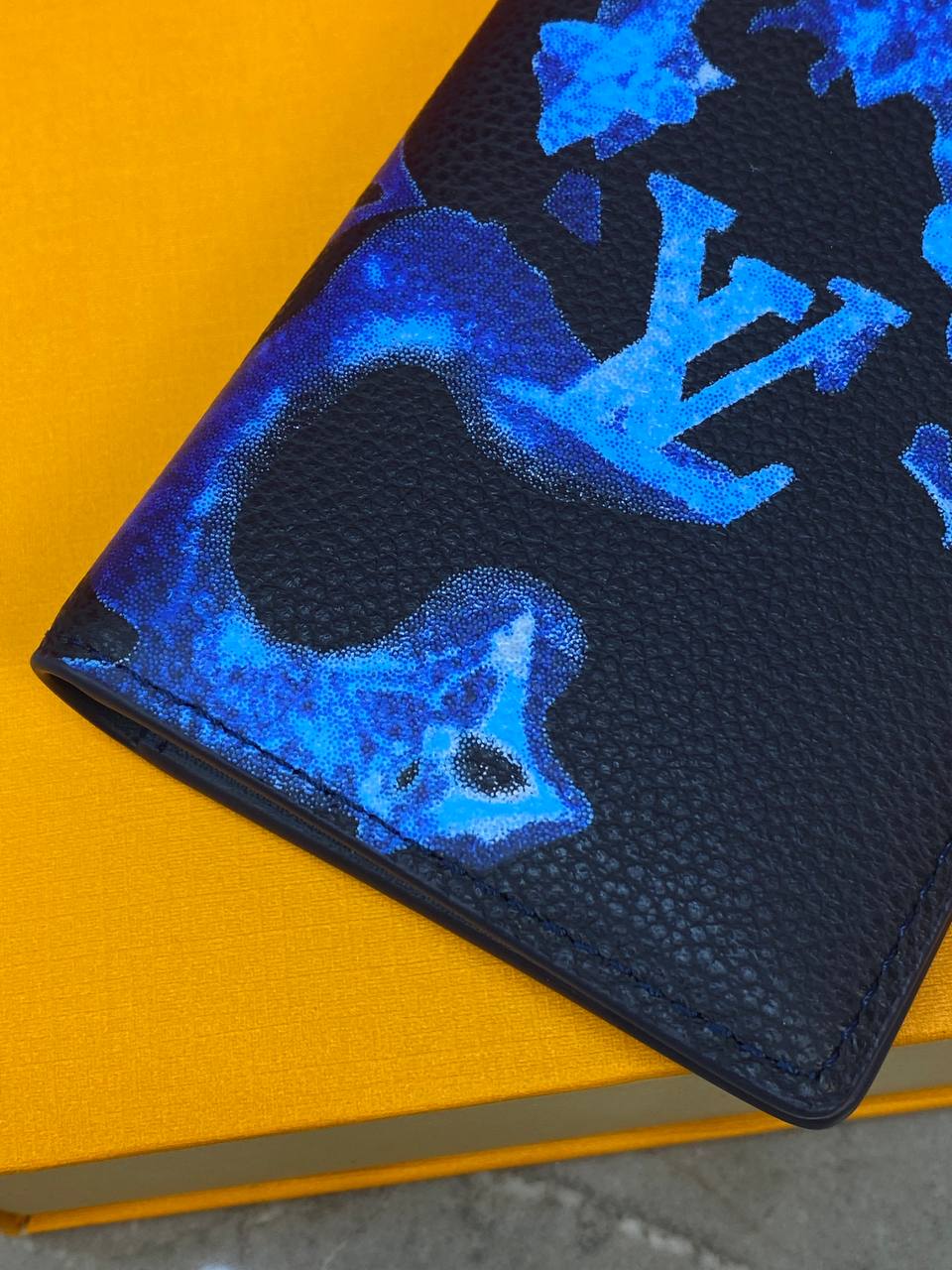 Картхолдер Louis Vuitton — фото 5