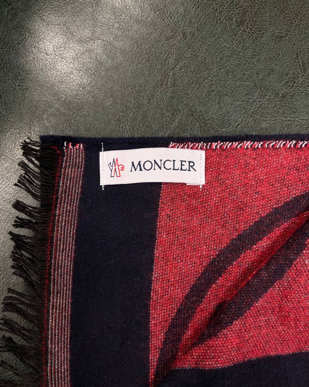 Шарф Moncler — изображение 4