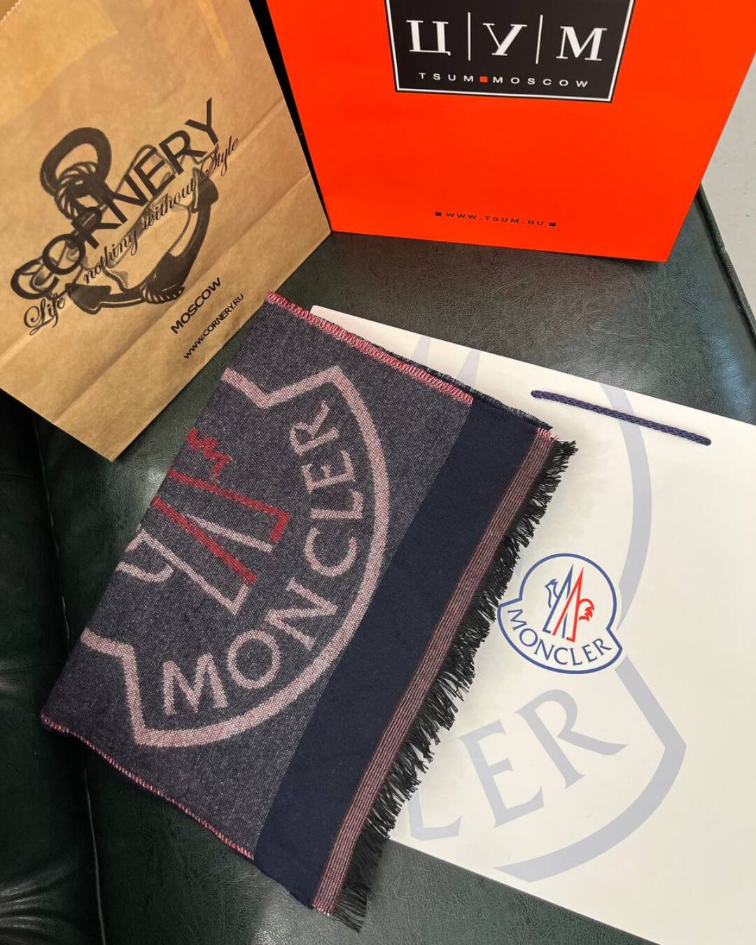 Шарф Moncler — изображение 5